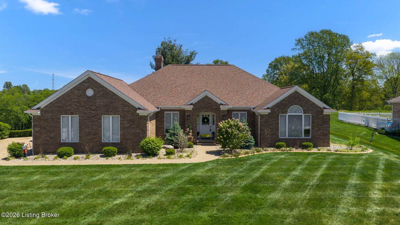 557 Saint Andrews Dr - Photo 1