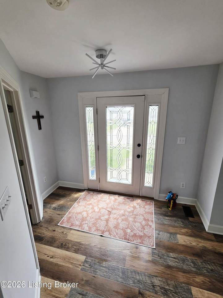 https://bt-photos.global.ssl.fastly.net/louisville/1280_boomver_1_1716223-2.jpg