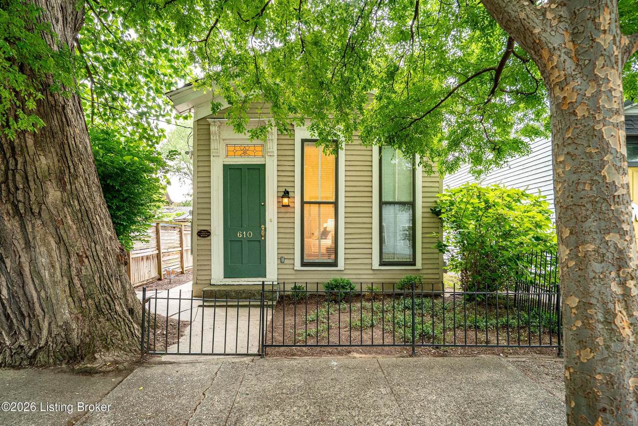 610 Myrtle St - Photo 1