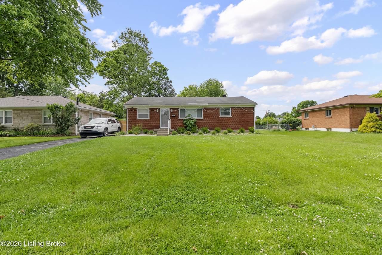 7802 Bluebonnet Rd - Photo 1