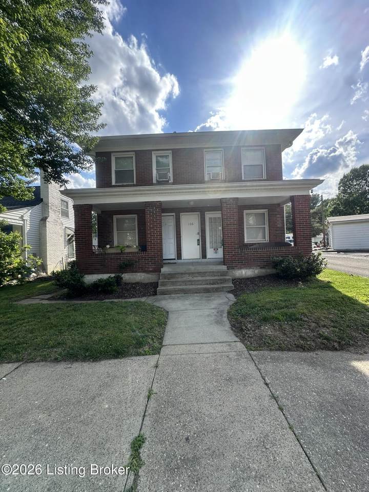 106 Crestwood Ave - Photo 1