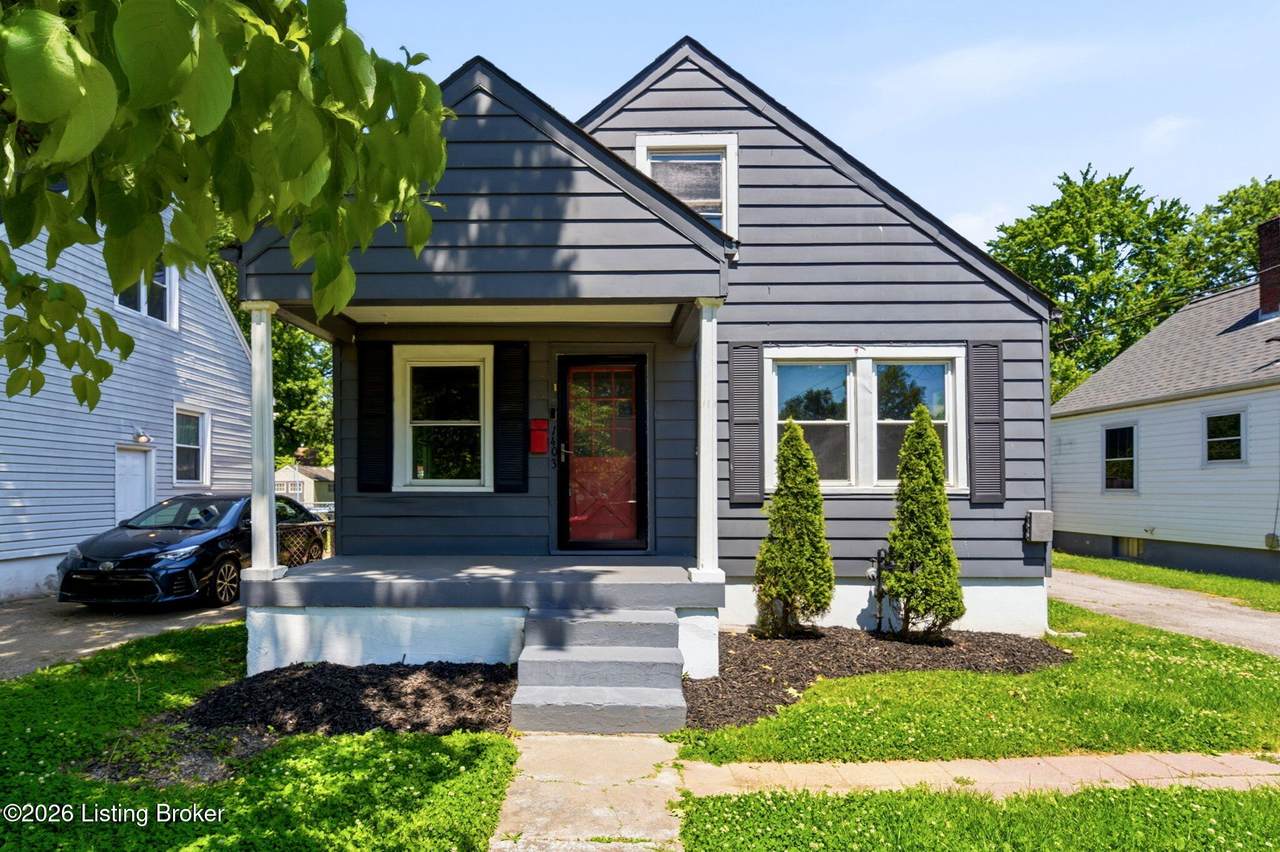 1403 Mccoy Ave - Photo 1