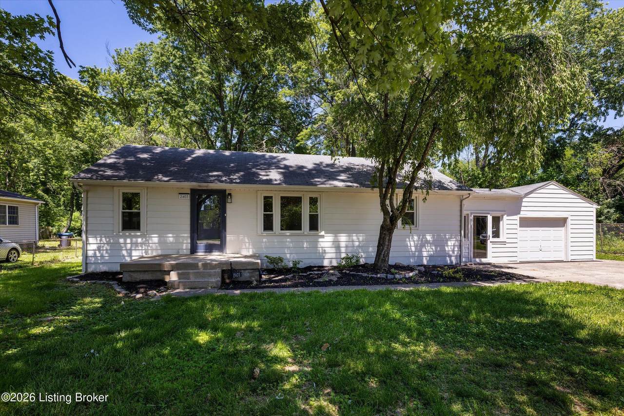 2403 Mercer Ave - Photo 1
