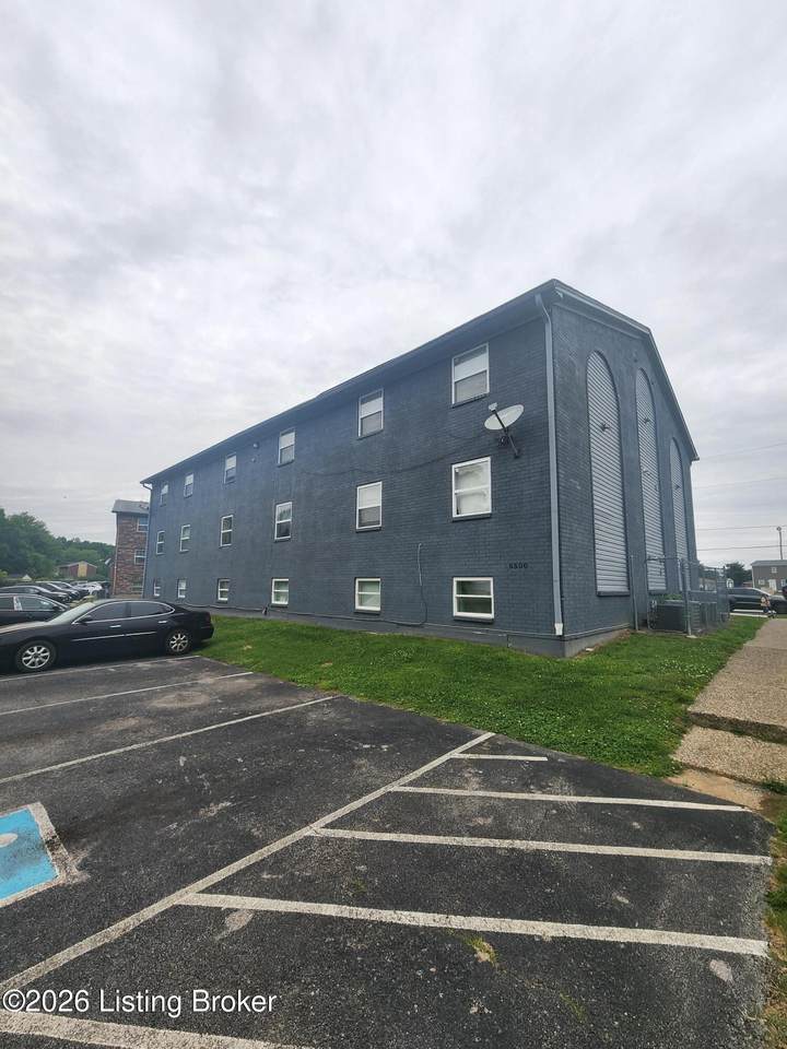 https://bt-photos.global.ssl.fastly.net/louisville/1280_boomver_1_1717284-2.jpg
