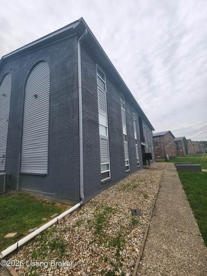 https://bt-photos.global.ssl.fastly.net/louisville/1280_boomver_1_1717284-2.jpg