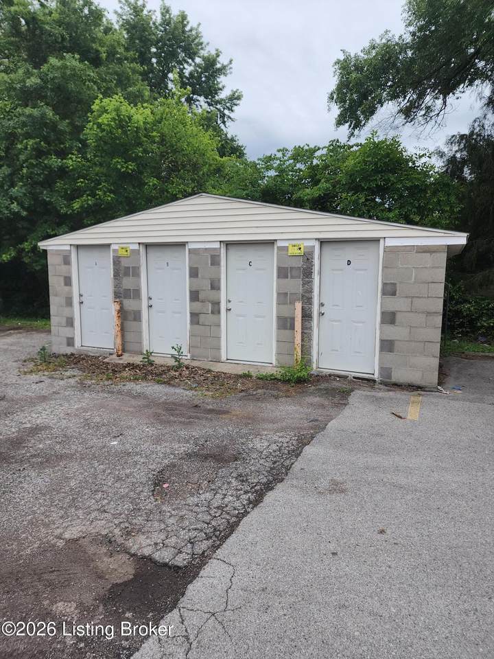 https://bt-photos.global.ssl.fastly.net/louisville/1280_boomver_1_1717286-2.jpg