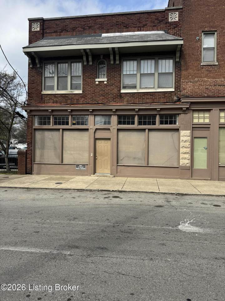 2807 Dumesnil St - Photo 1