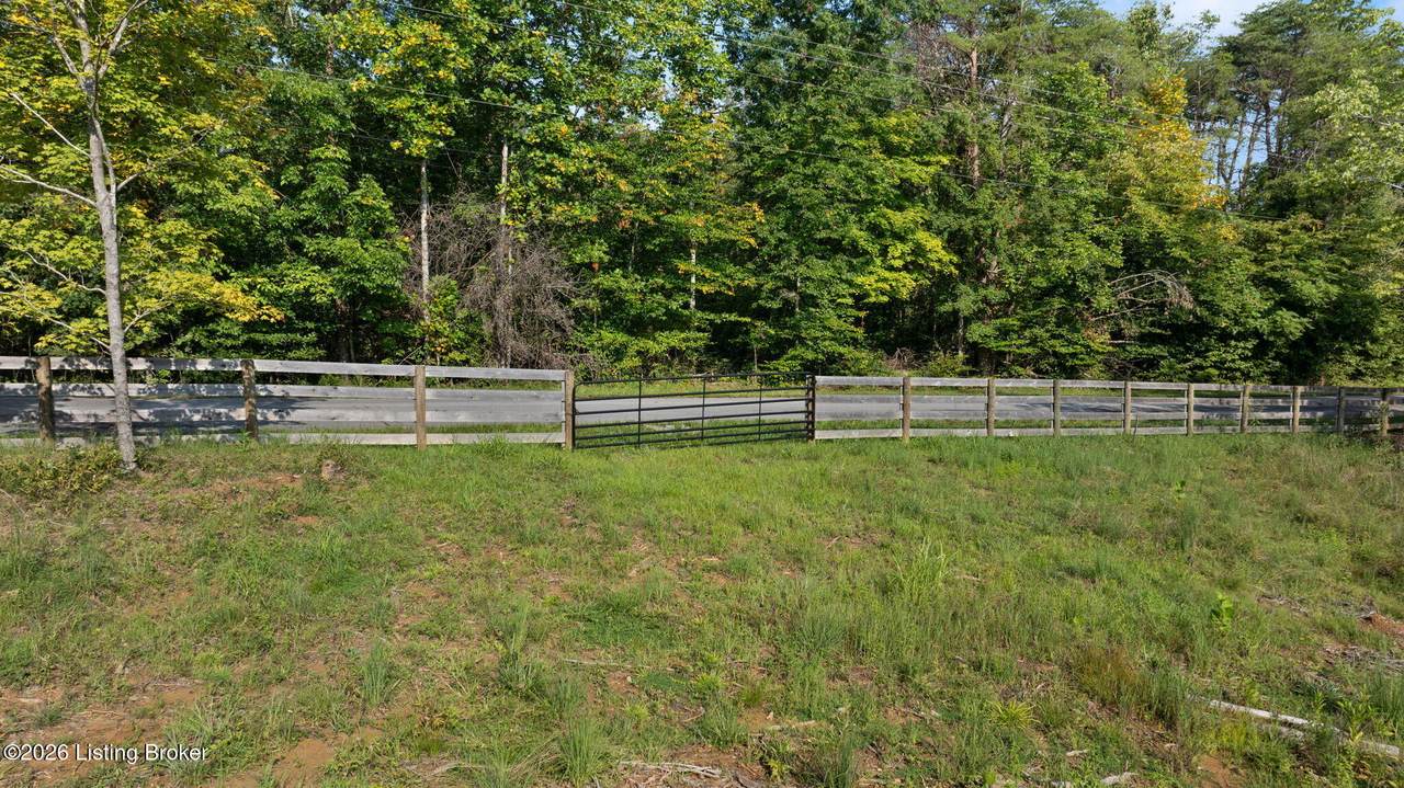 191 Lakeshore Dr - Photo 1