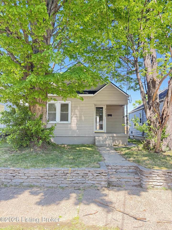 1111 Dresden Ave - Photo 1