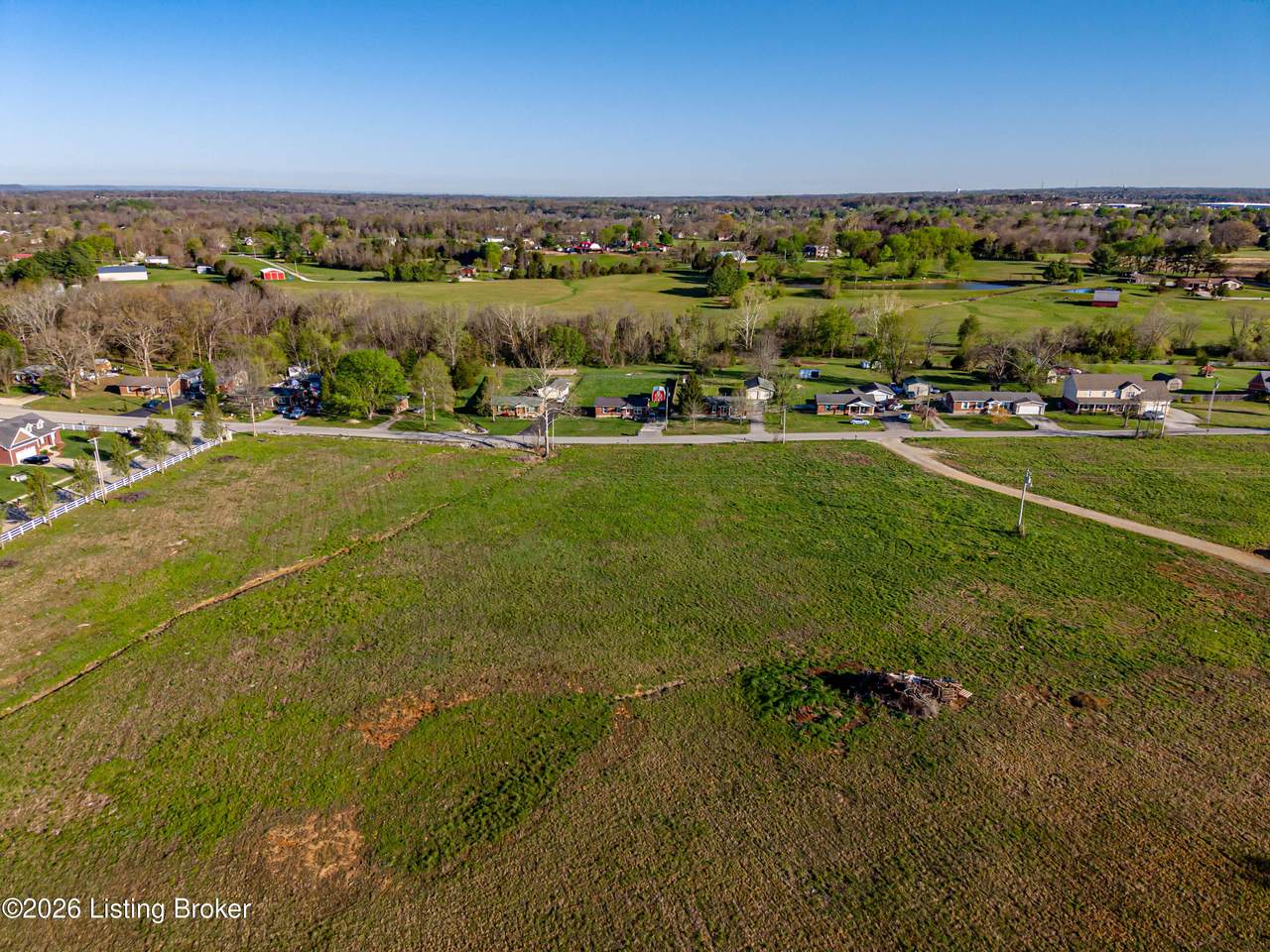 2666 Greenbriar Rd - Photo 1