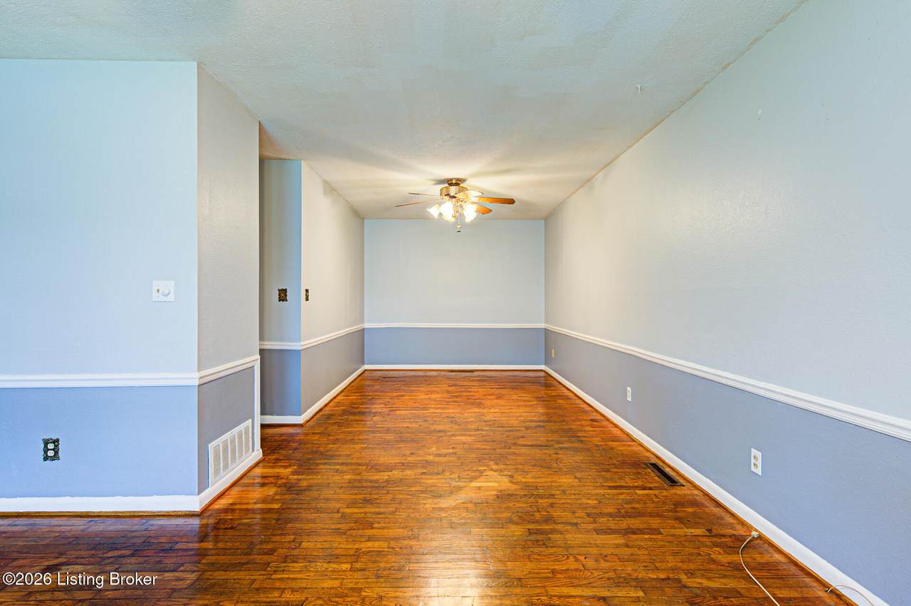 https://bt-photos.global.ssl.fastly.net/louisville/1280_boomver_1_1717826-2.jpg