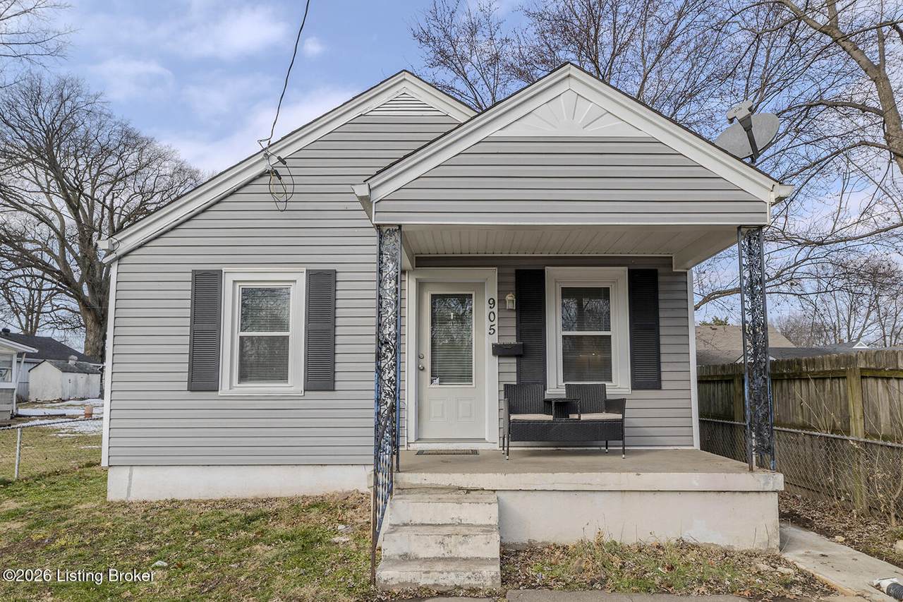 905 Camden Ave - Photo 1
