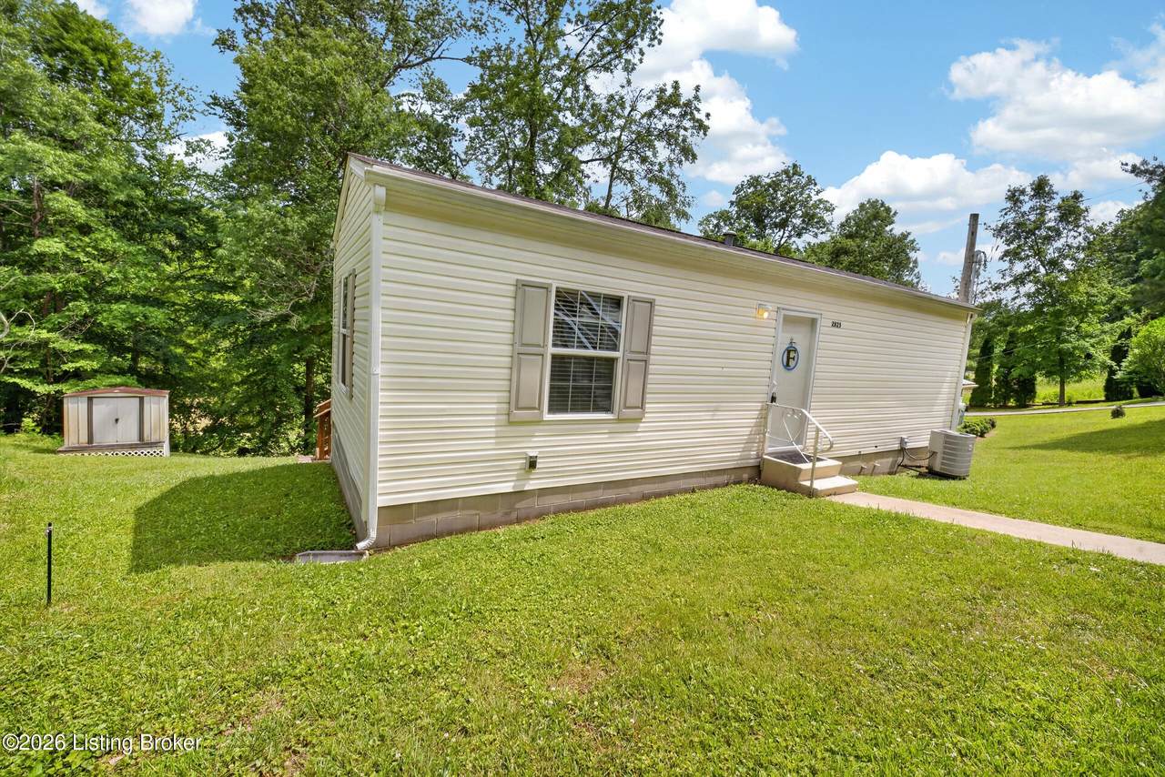 https://bt-photos.global.ssl.fastly.net/louisville/1280_boomver_2_1717989-2.jpg