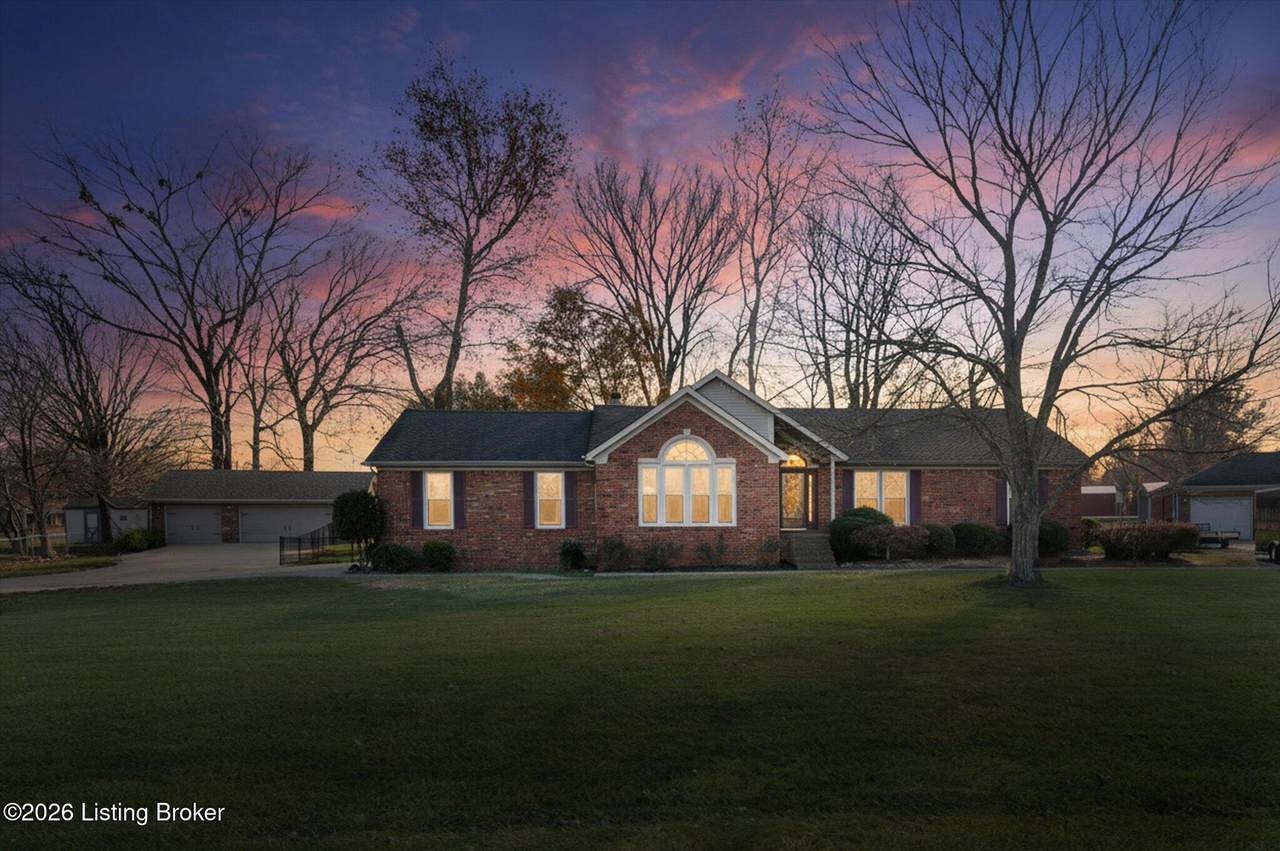 239 Shady Pond Ln - Photo 1