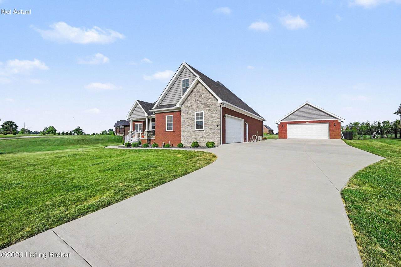 240 Brennan Ct - Photo 1