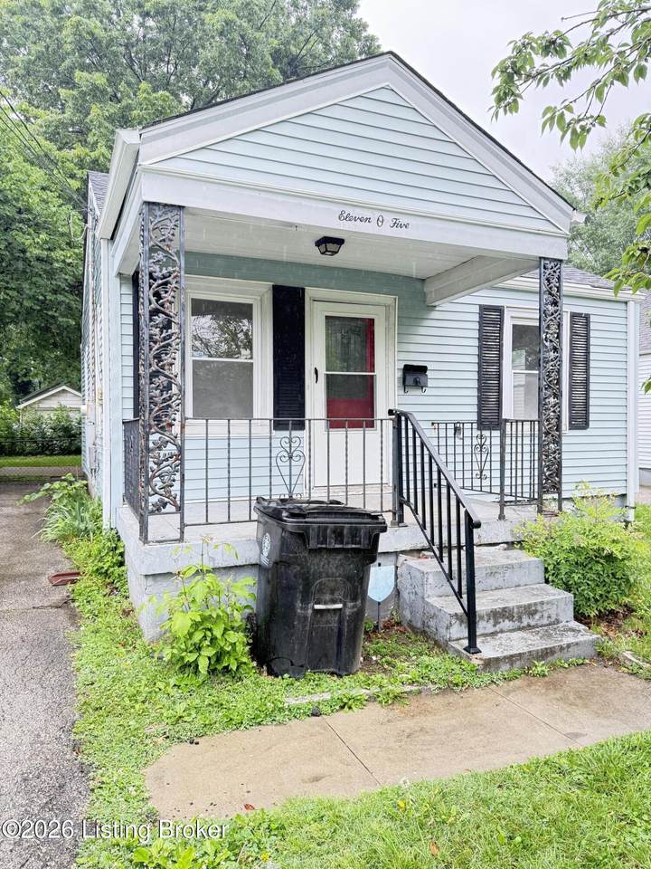 1105 Beecher St - Photo 1