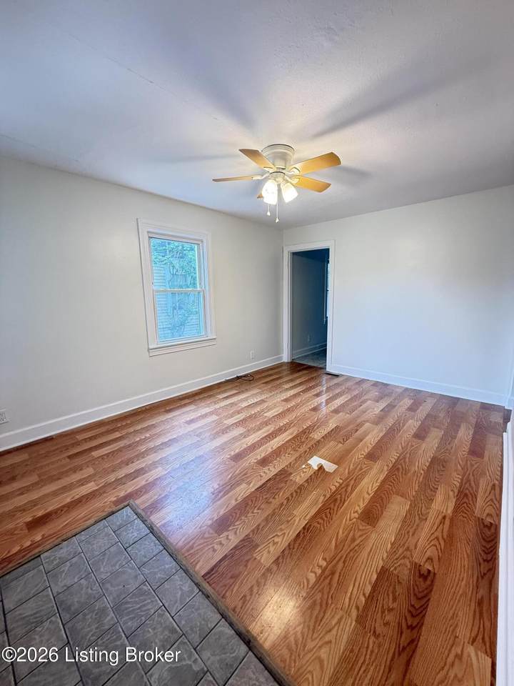 https://bt-photos.global.ssl.fastly.net/louisville/1280_boomver_1_1718332-2.jpg