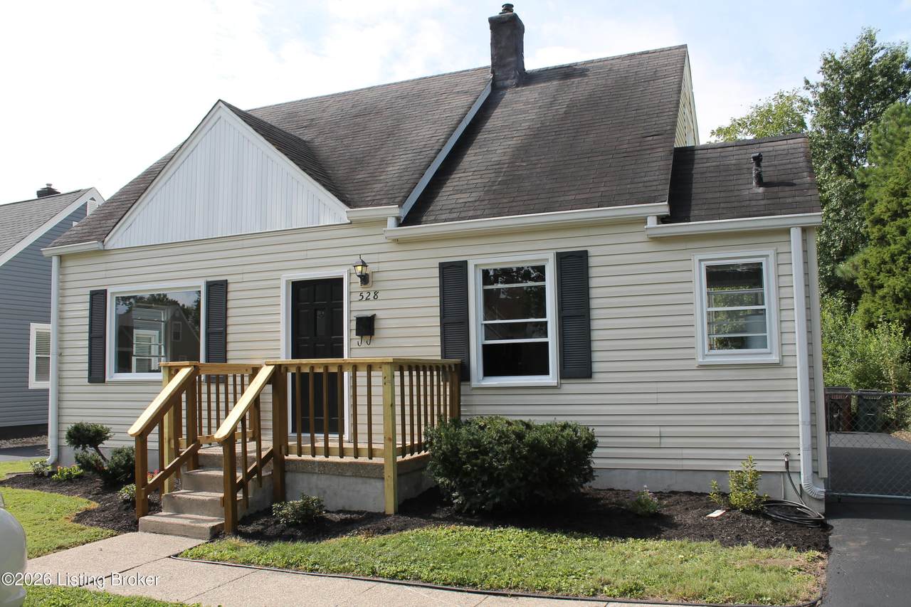 528 Harris Pl - Photo 1