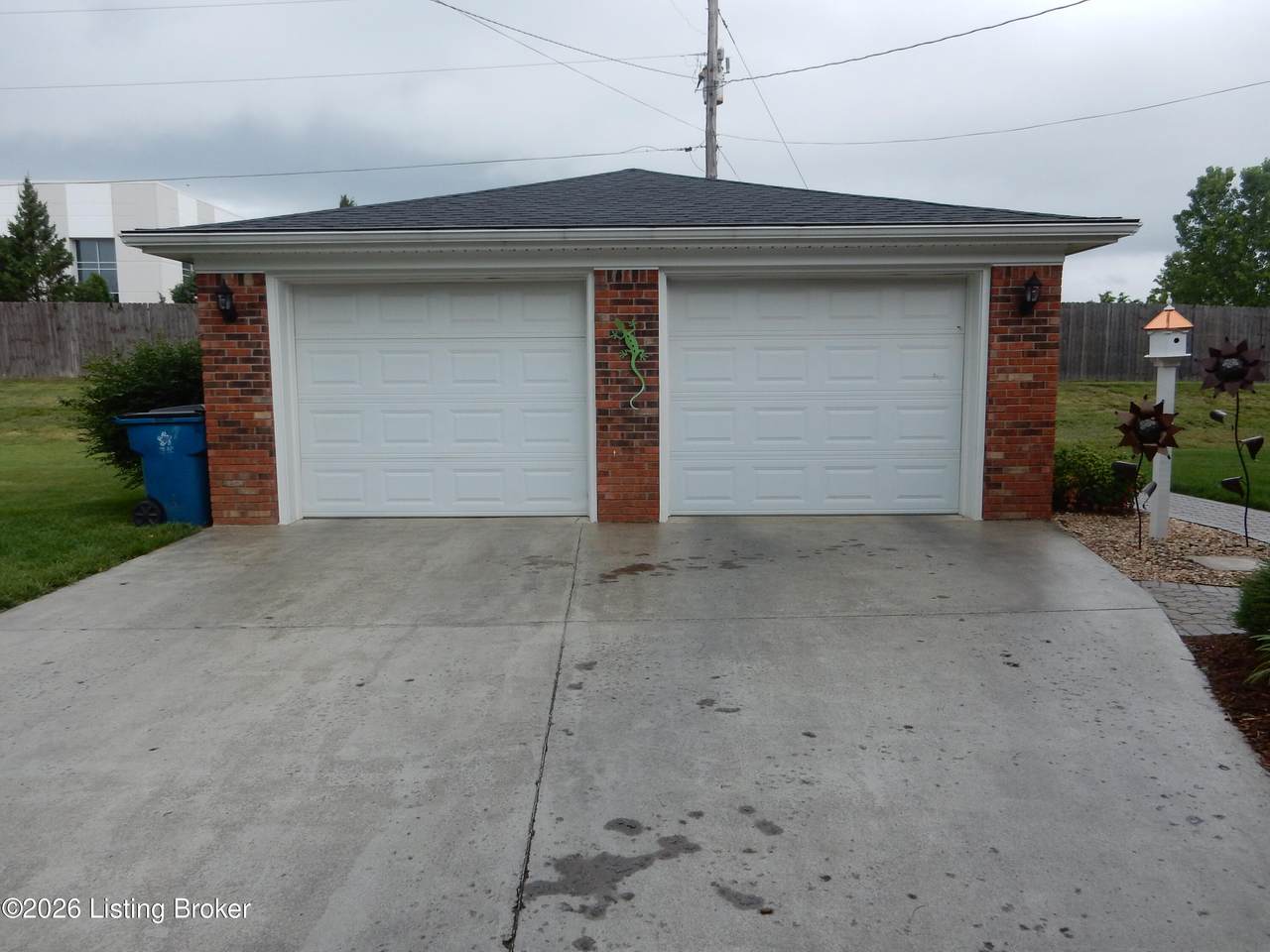 https://bt-photos.global.ssl.fastly.net/louisville/1280_boomver_1_1718485-2.jpg