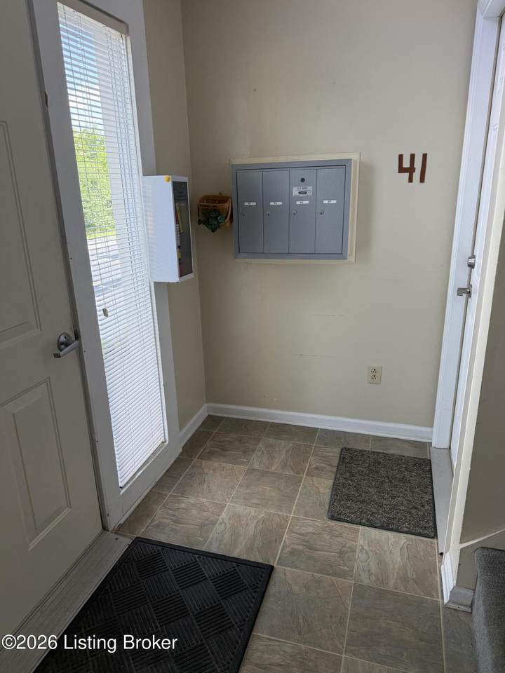 https://bt-photos.global.ssl.fastly.net/louisville/1280_boomver_1_1718661-2.jpg