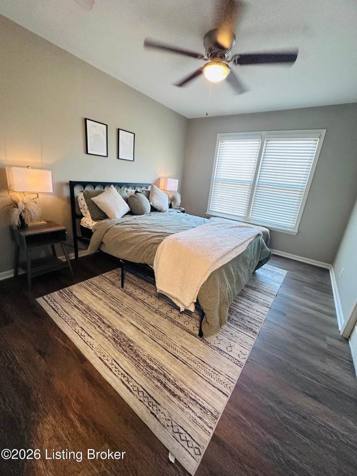 https://bt-photos.global.ssl.fastly.net/louisville/1280_boomver_1_1718963-2.jpg