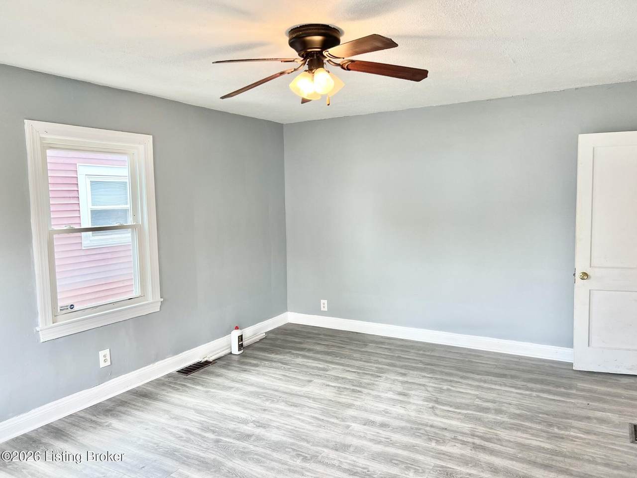 https://bt-photos.global.ssl.fastly.net/louisville/1280_boomver_1_1719023-2.jpg