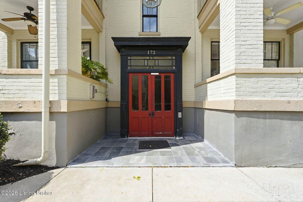 172 Keats Ave - Photo 1