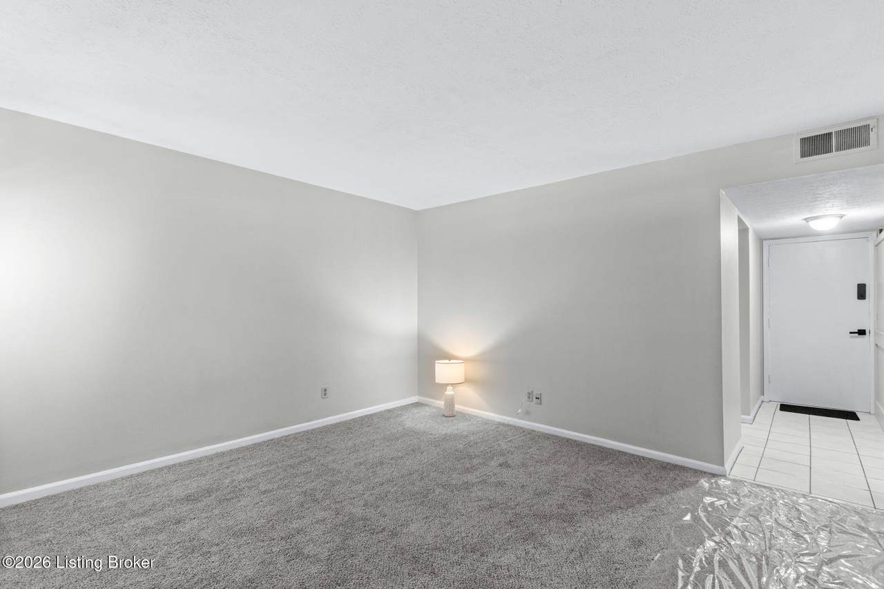2300 Dundee Rd - Photo 1