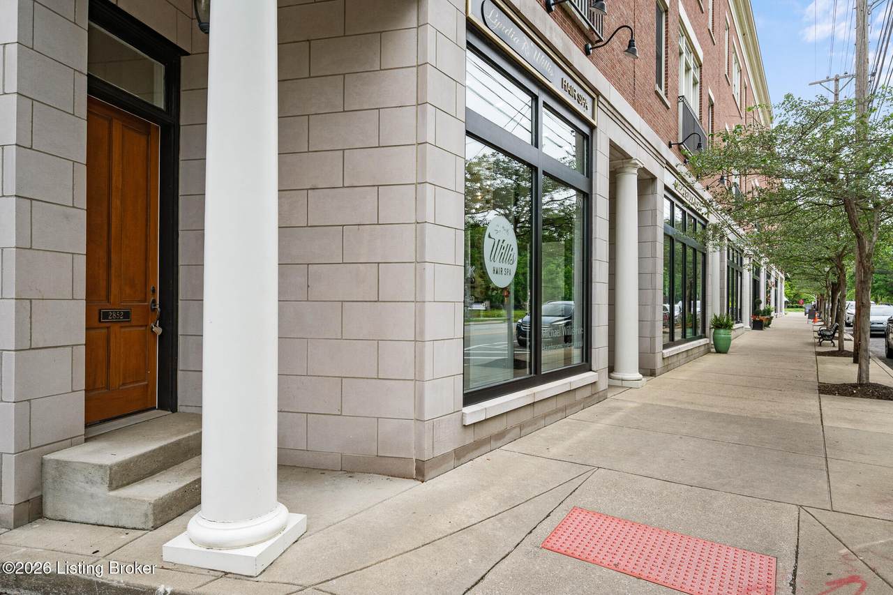 https://bt-photos.global.ssl.fastly.net/louisville/1280_boomver_1_1719073-2.jpg