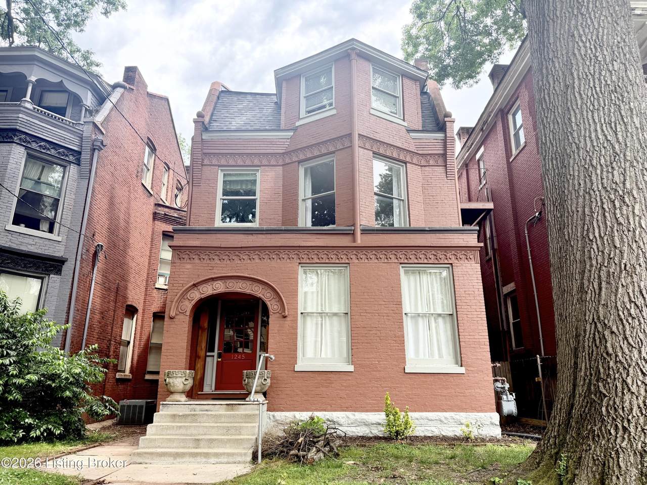 1245 1st St - Photo 1