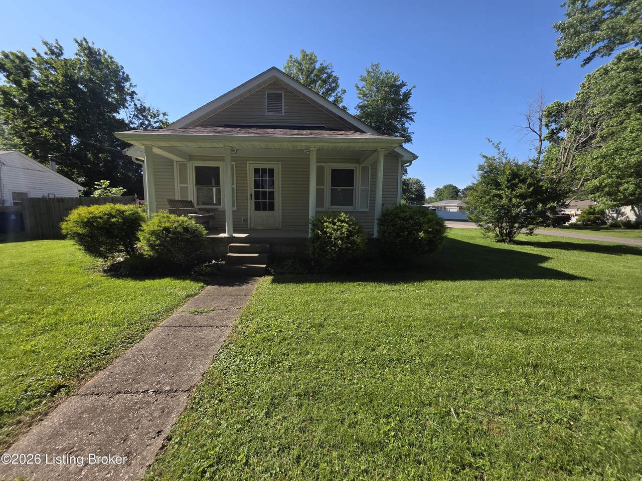 11700 Frank Ave - Photo 1