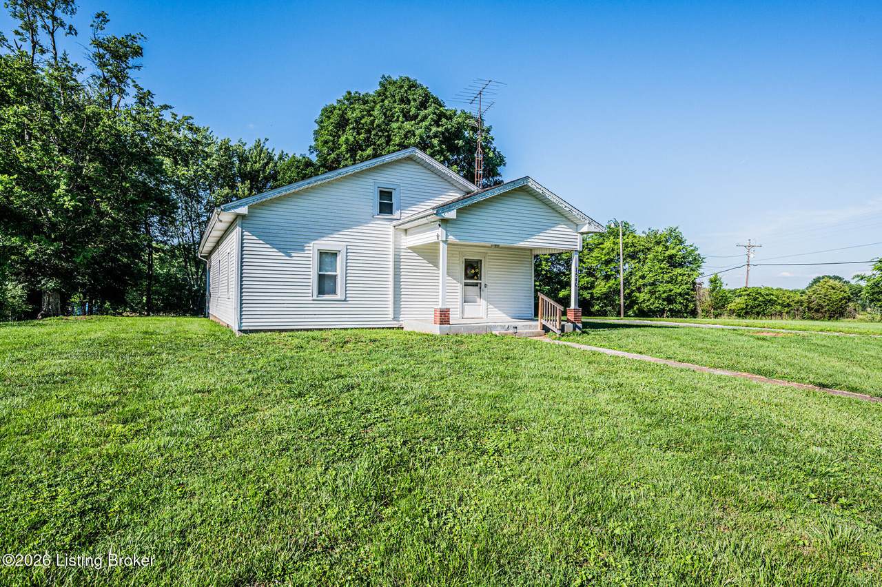 1540 Boiling Springs Rd - Photo 1
