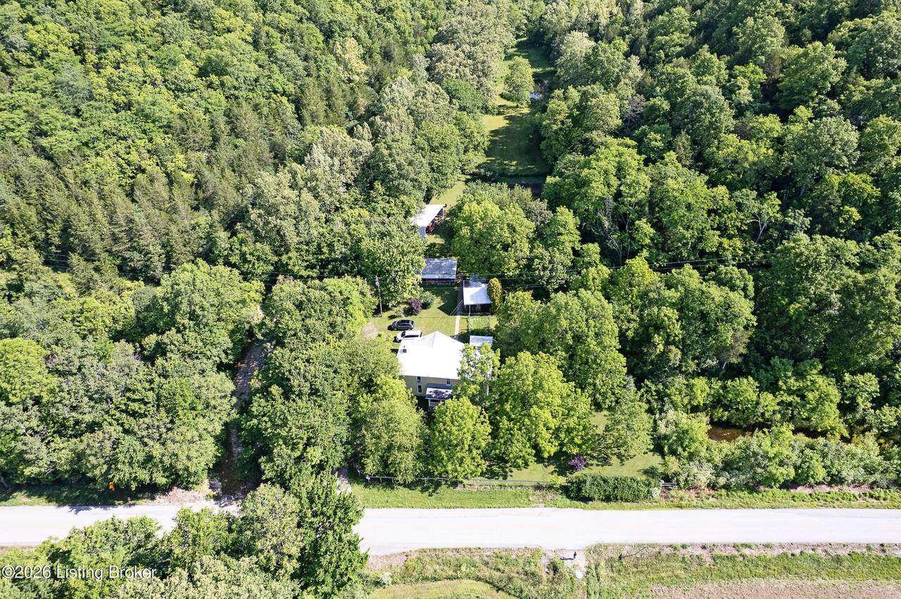 6172 Mount Pleasant Rd - Photo 1