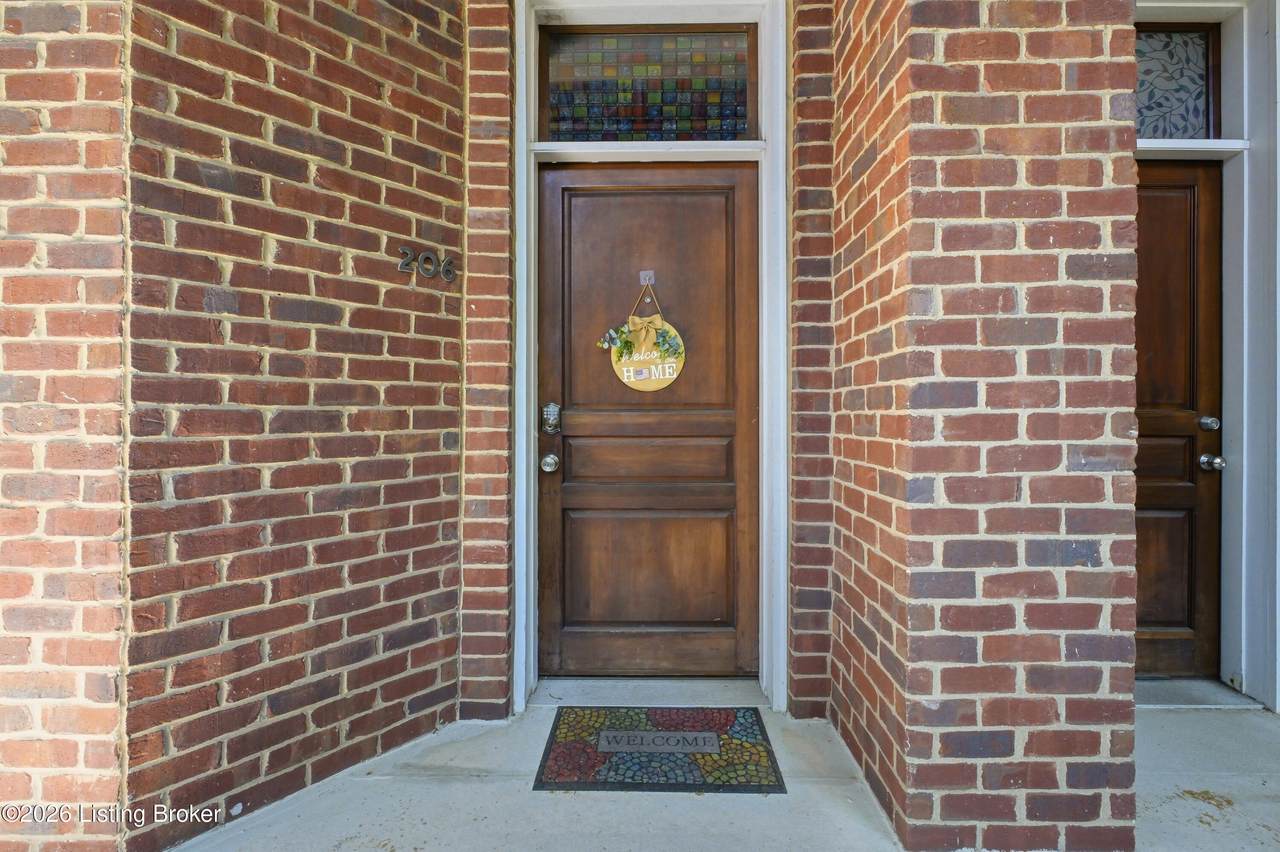 2011 Frankfort Ave - Photo 1