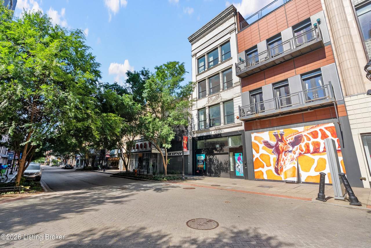 540 4th St - Photo 1