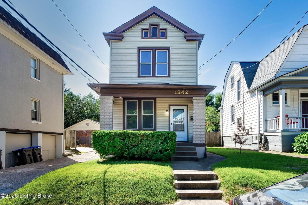 1842 Deer Park Ave - Photo 1