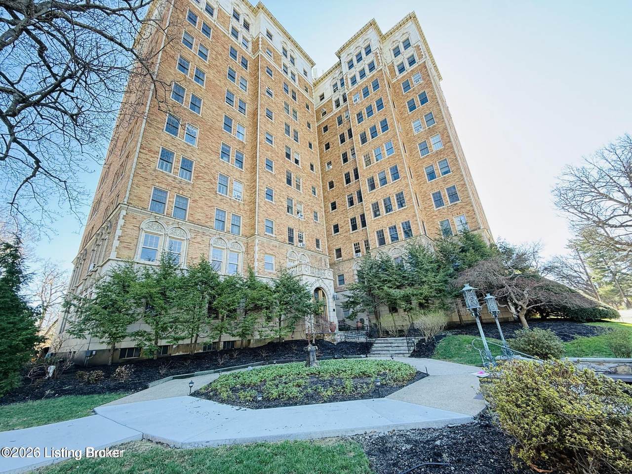 2140 Bonnycastle Ave - Photo 1