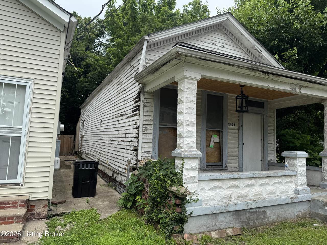 https://bt-photos.global.ssl.fastly.net/louisville/1280_boomver_1_1719972-2.jpg