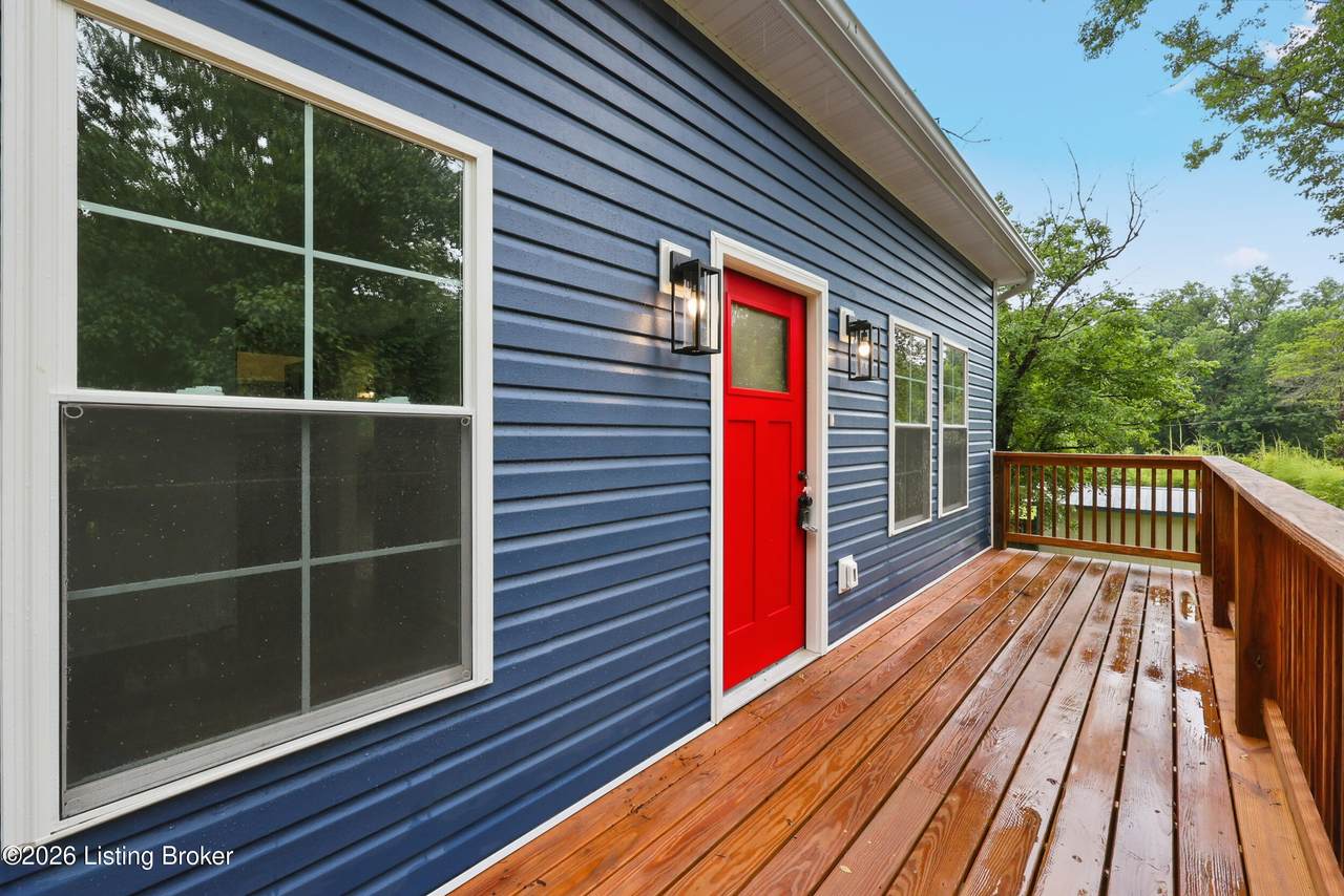 1380 Shore Acres Rd - Photo 1