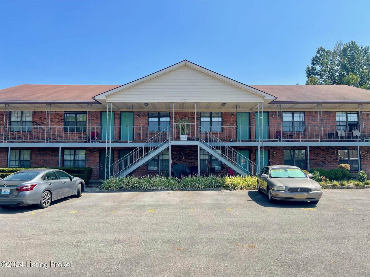 300 Faro Ct - Photo 1