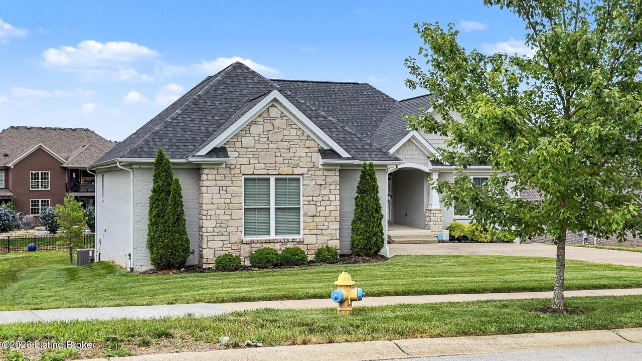 https://bt-photos.global.ssl.fastly.net/louisville/1280_boomver_1_1720549-2.jpg