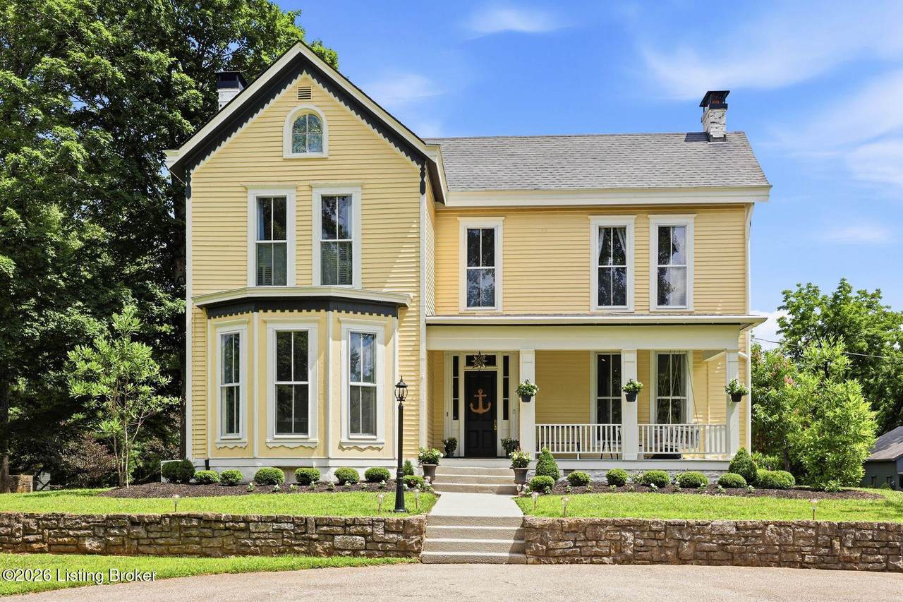 11005 Park Rd - Photo 1