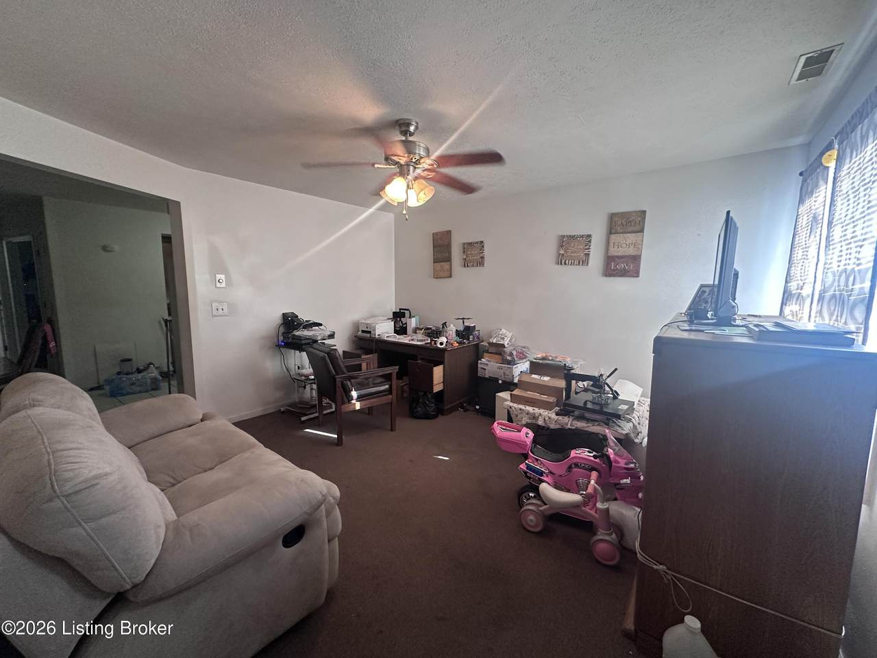 https://bt-photos.global.ssl.fastly.net/louisville/1280_boomver_1_1720652-2.jpg