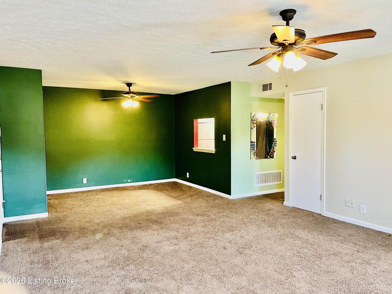 https://bt-photos.global.ssl.fastly.net/louisville/1280_boomver_1_1720658-2.jpg