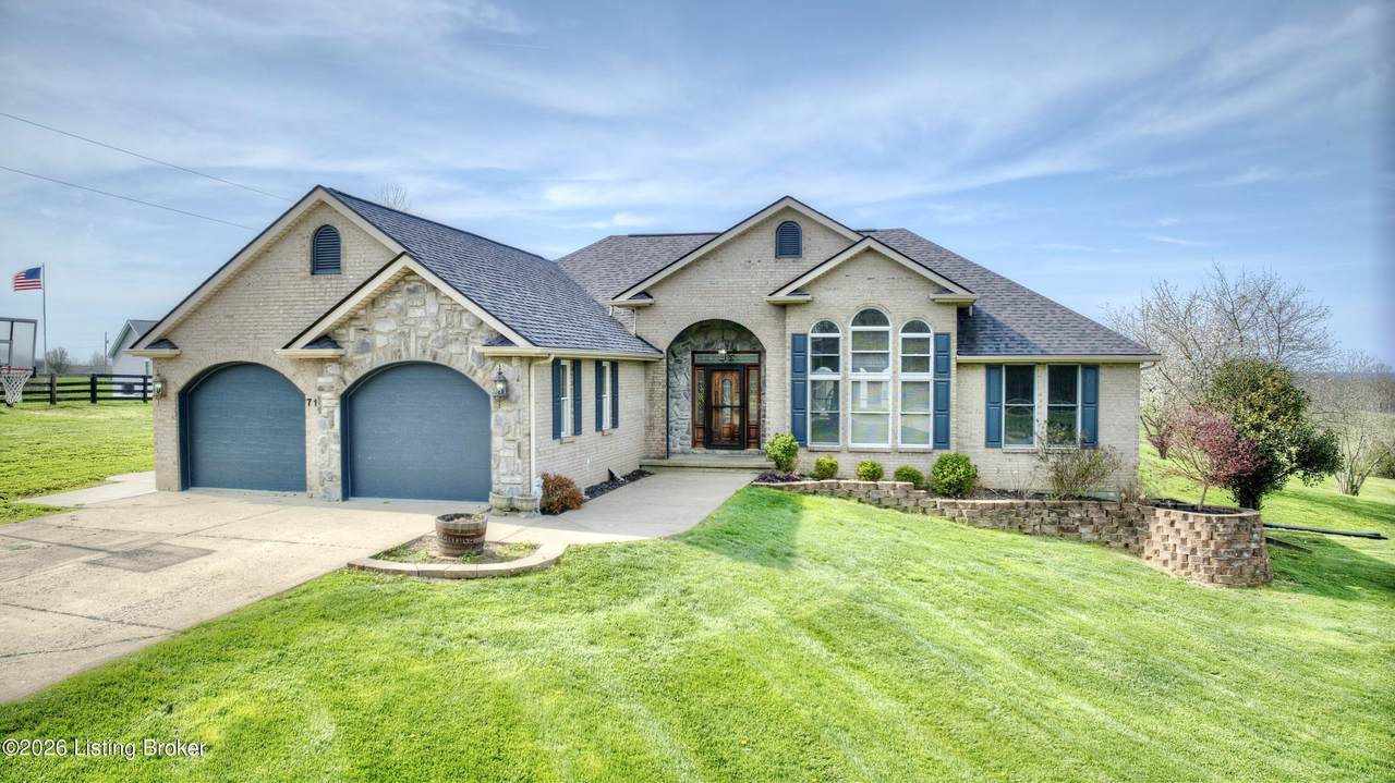 715 Heritage Dr - Photo 1