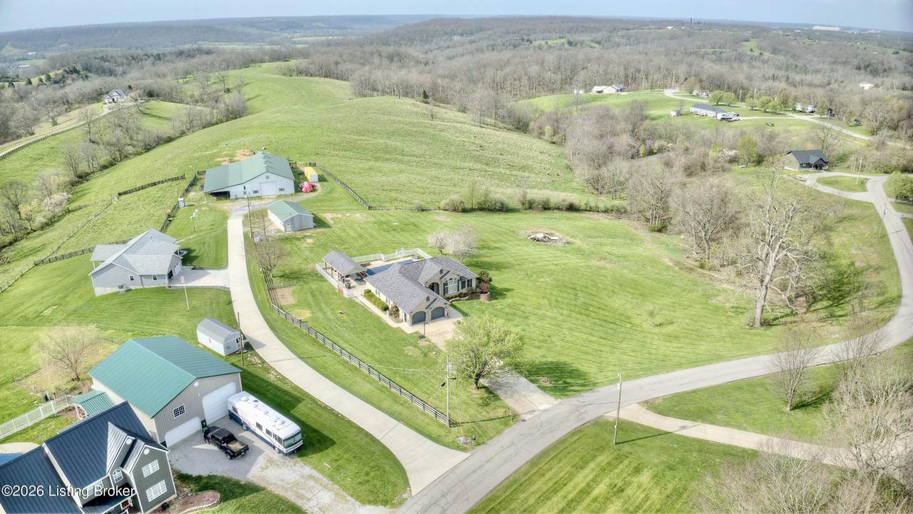 https://bt-photos.global.ssl.fastly.net/louisville/1280_boomver_1_1720720-2.jpg