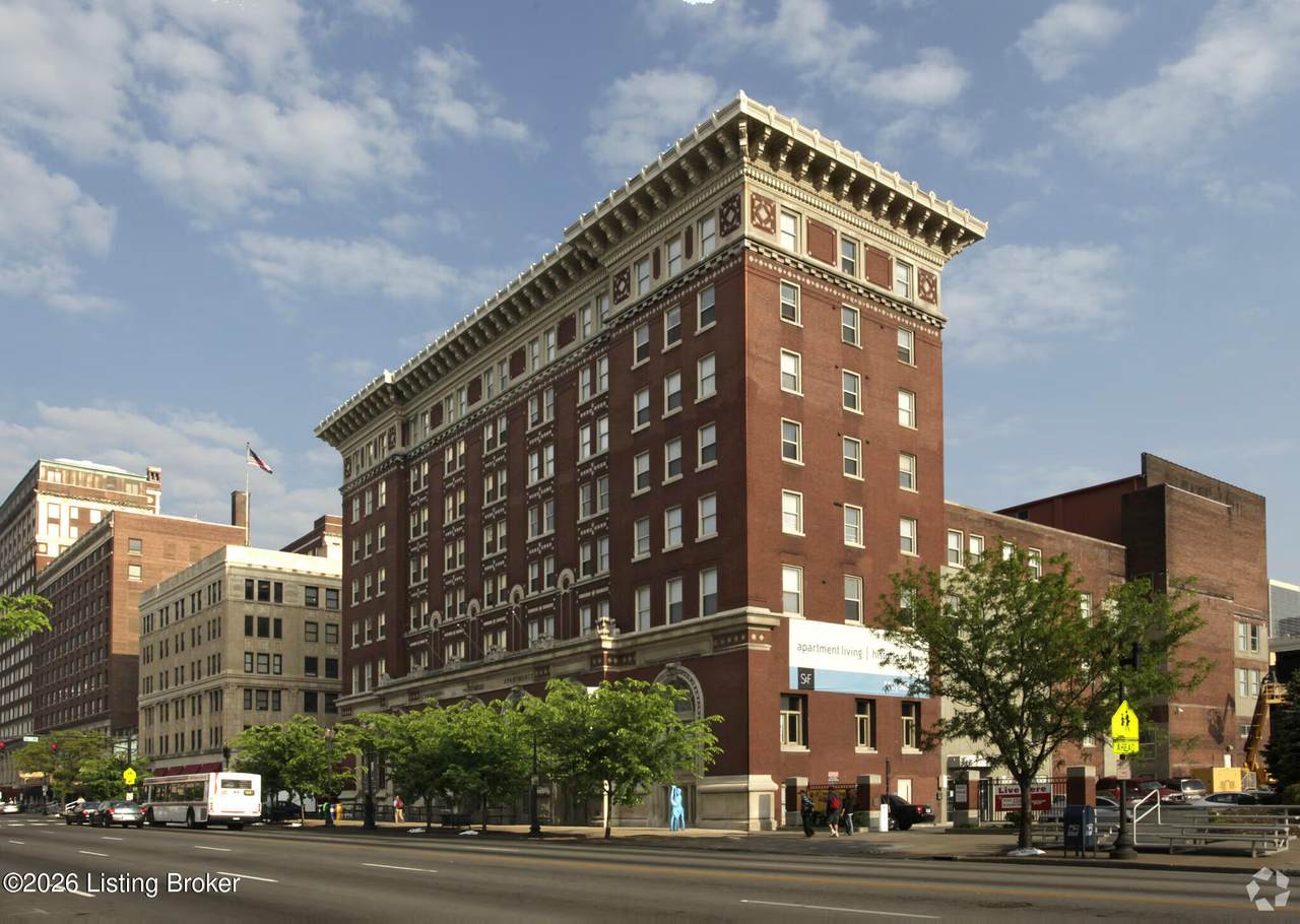 233 Broadway - Photo 1
