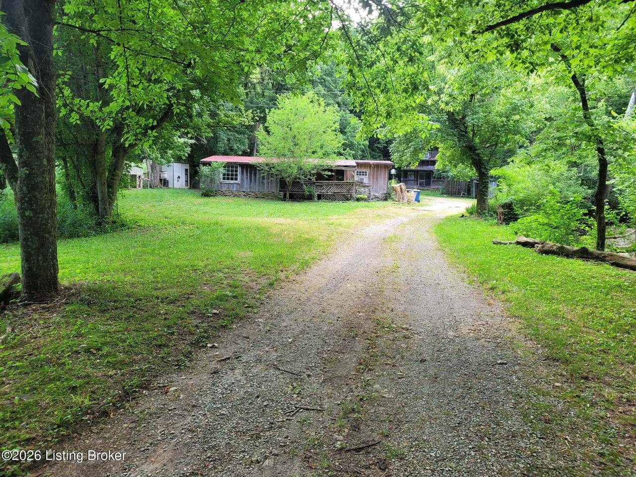 1010 Spillman Ln - Photo 1