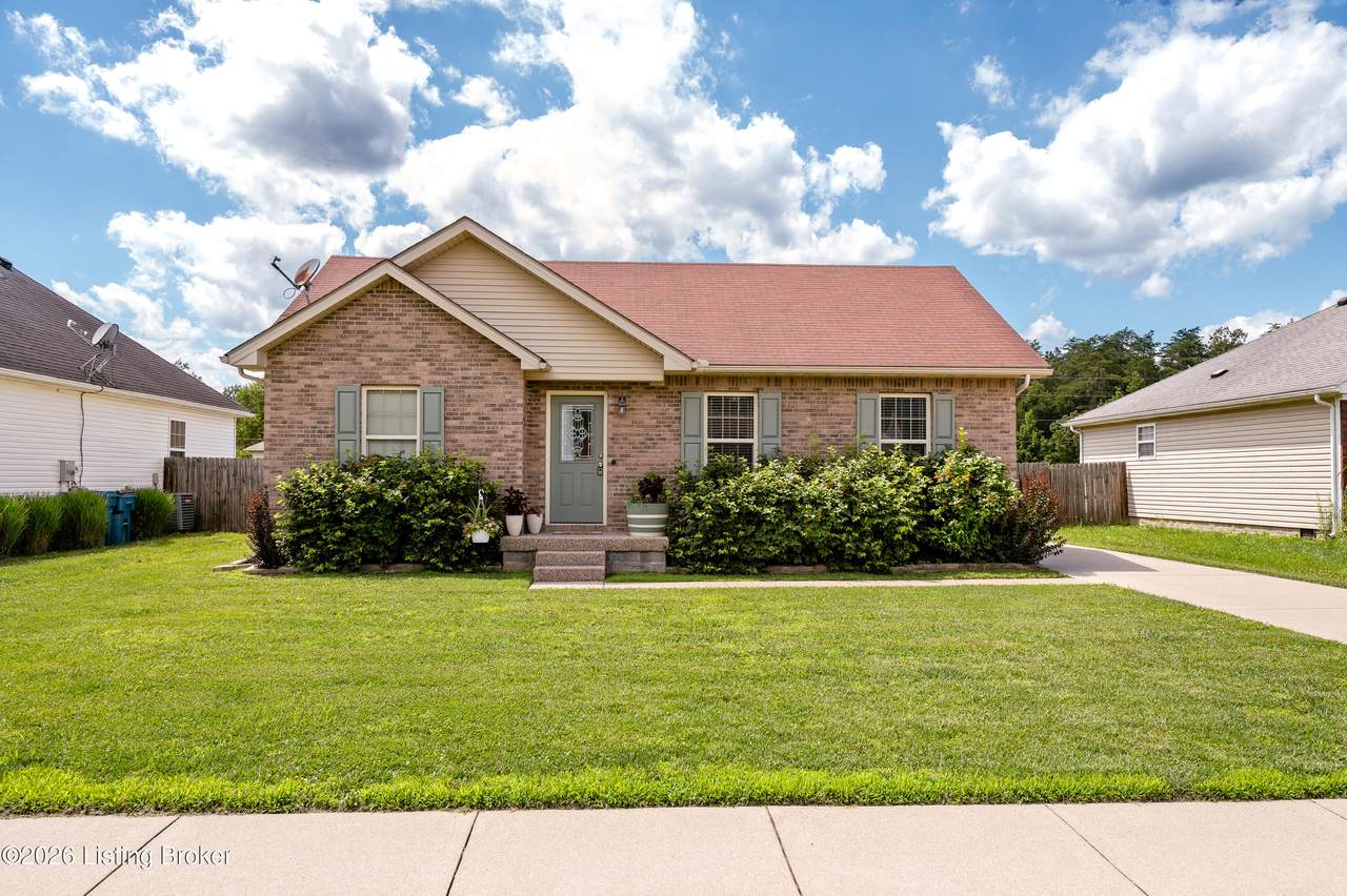 281 Madison Rae Blvd - Photo 1