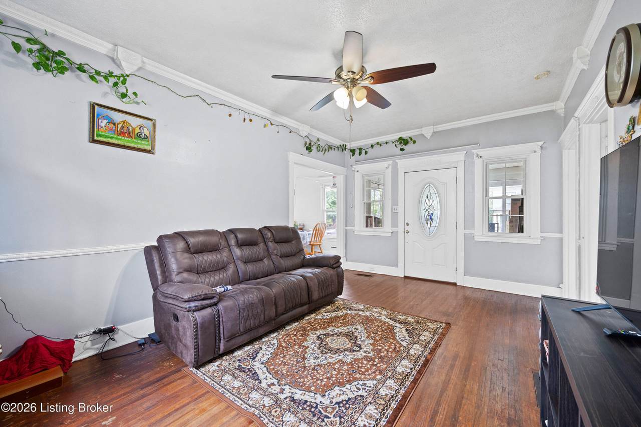 https://bt-photos.global.ssl.fastly.net/louisville/1280_boomver_1_1721078-2.jpg